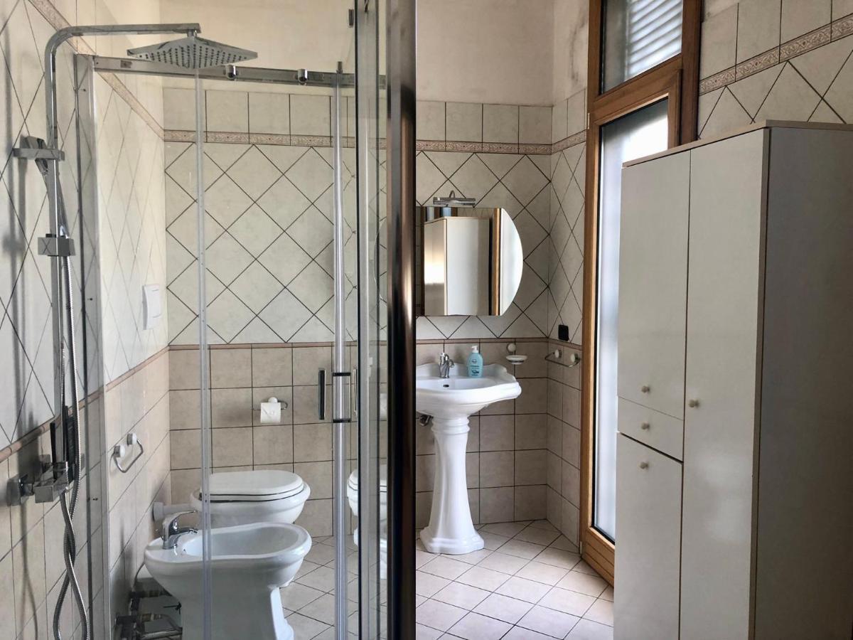 Hotel La Dimora Del Barone à Vernole Extérieur photo