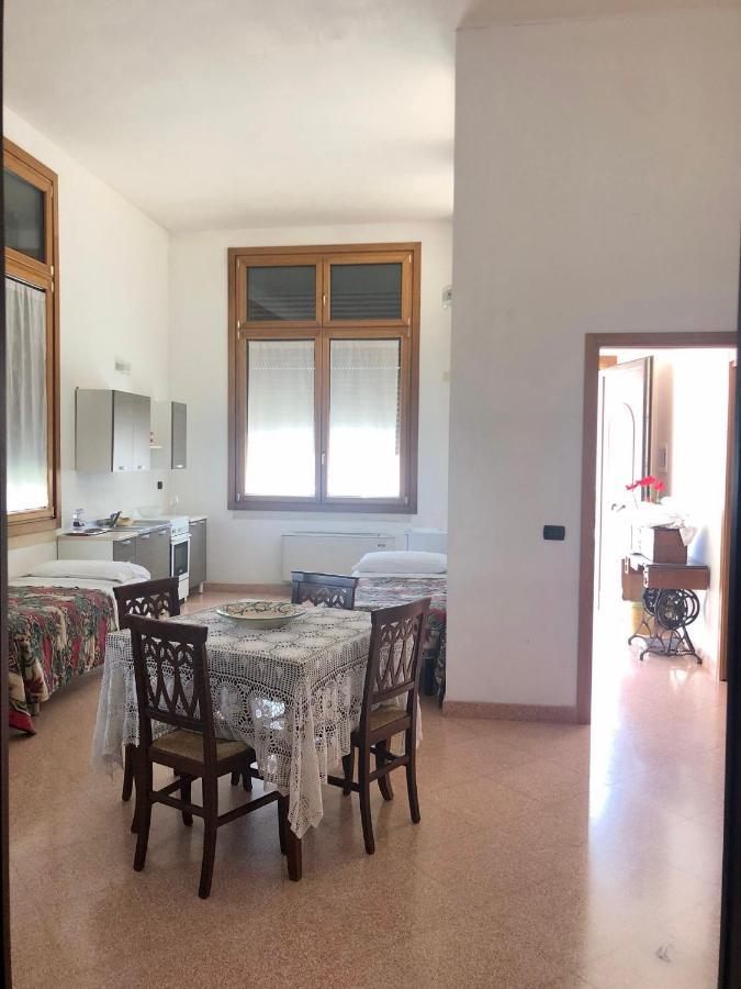 Hotel La Dimora Del Barone à Vernole Extérieur photo
