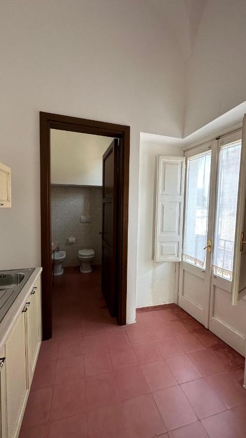Hotel La Dimora Del Barone à Vernole Extérieur photo