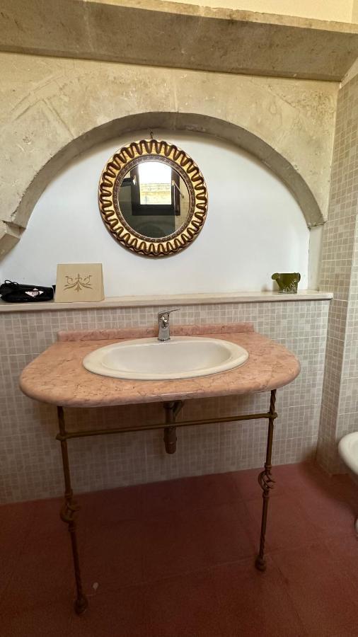 Hotel La Dimora Del Barone à Vernole Extérieur photo