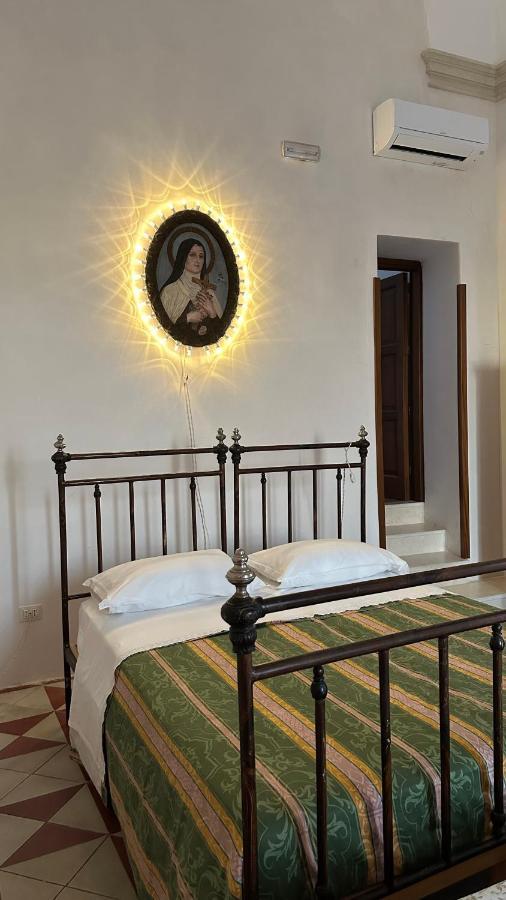 Hotel La Dimora Del Barone à Vernole Extérieur photo
